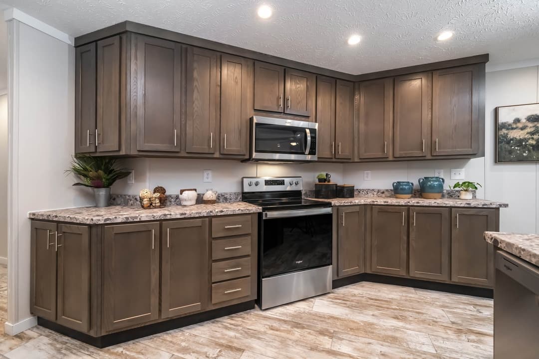 Fay kitchen home features