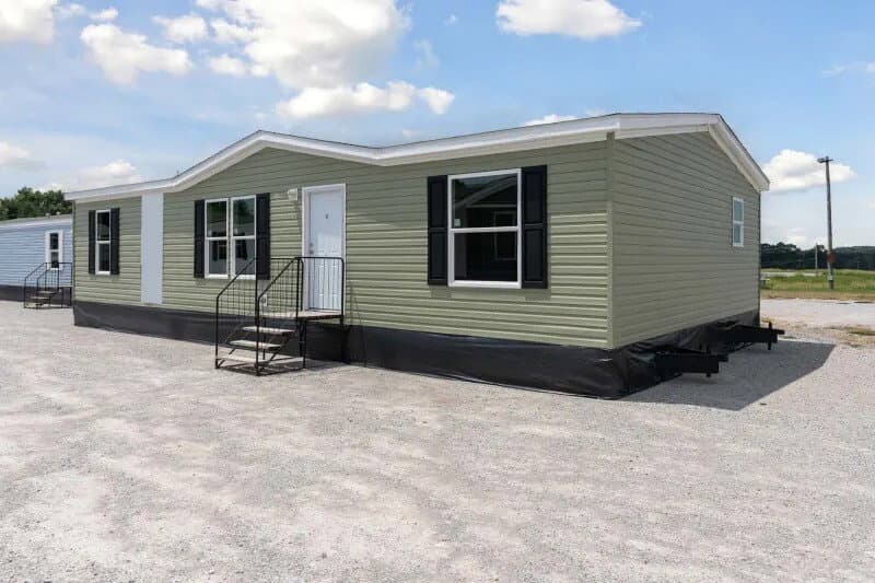 Churchill elevation and exterior home features