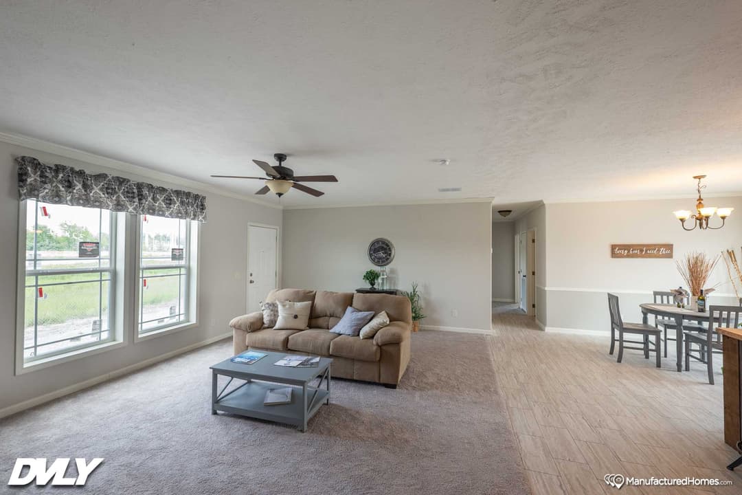 Novus interior home features