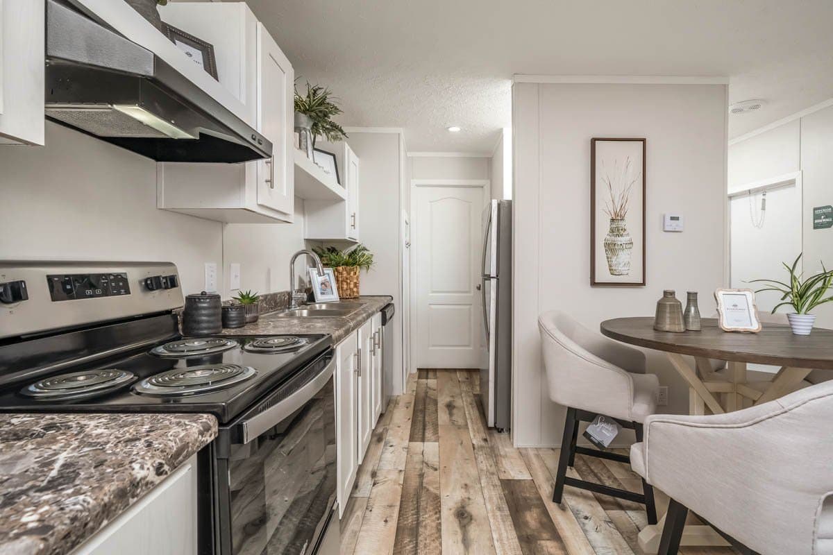 Marco kitchen home features