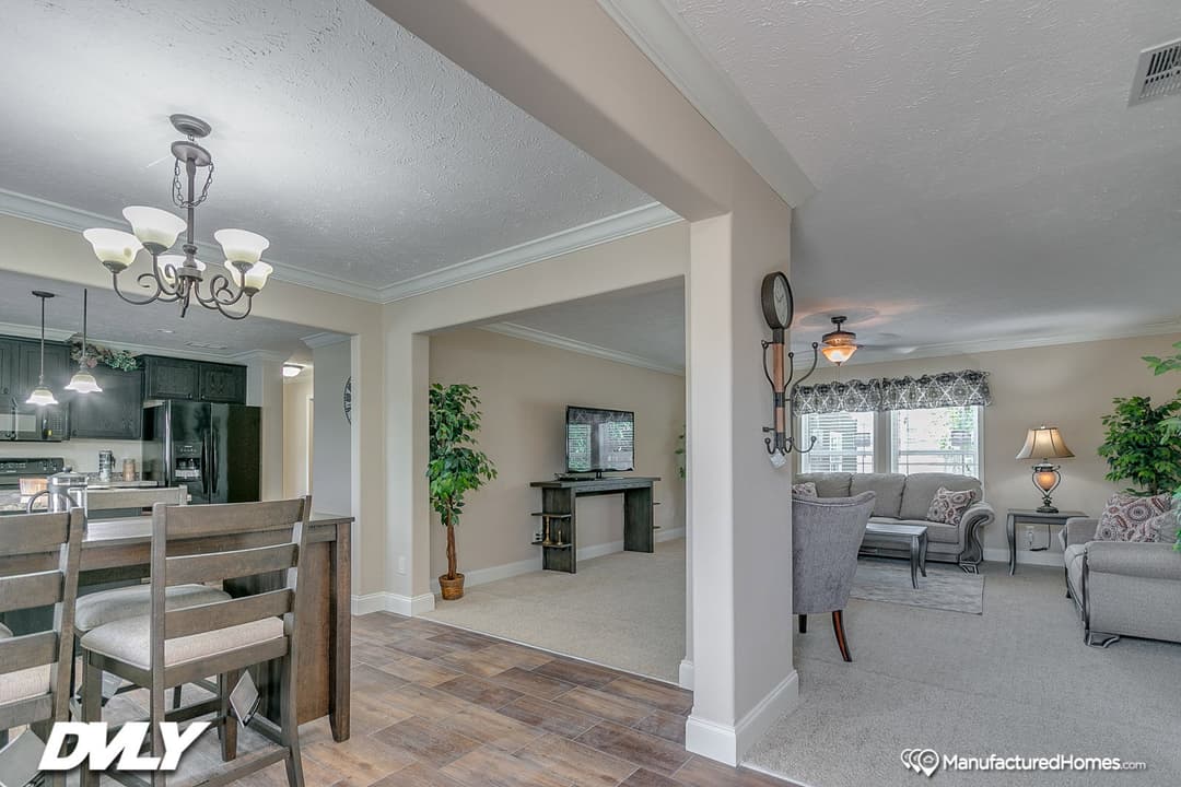 Brooks pointe interior home features