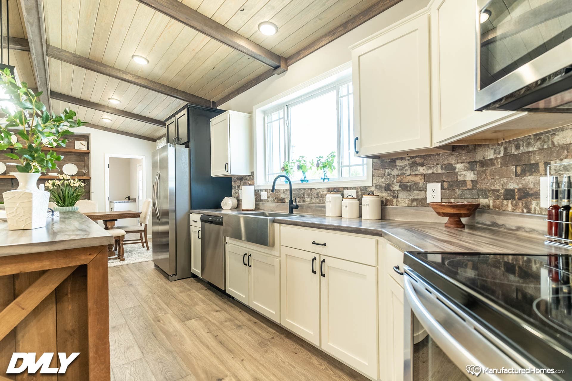 The oasis kitchen home features