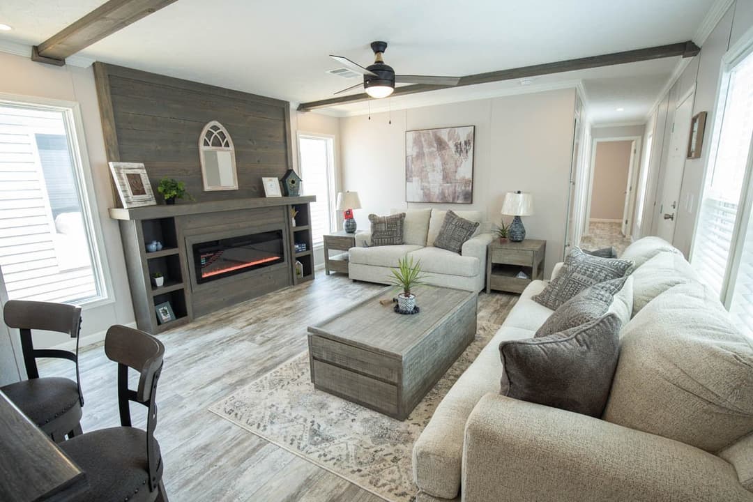 Eva interior home features