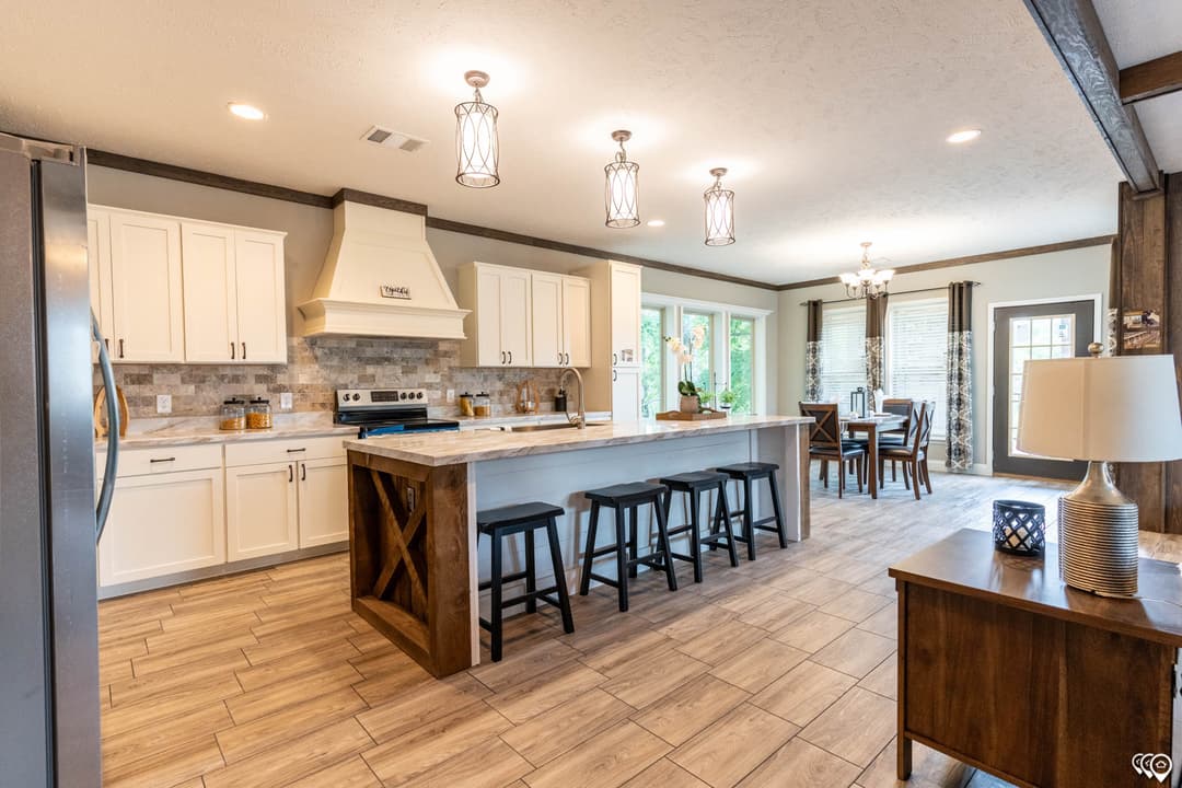 Tahoe harbor kitchen home features