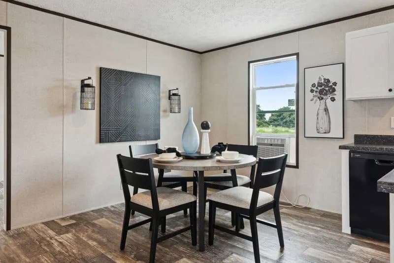 Apex interior home features