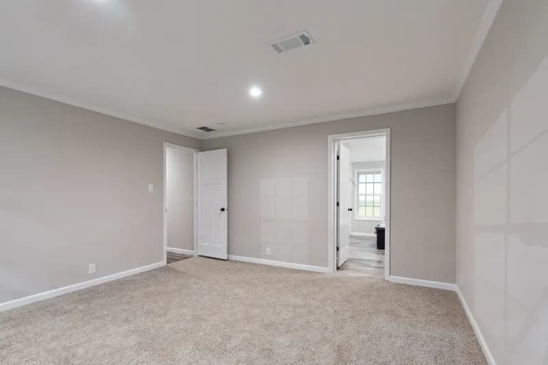 Casa grande bedroom home features