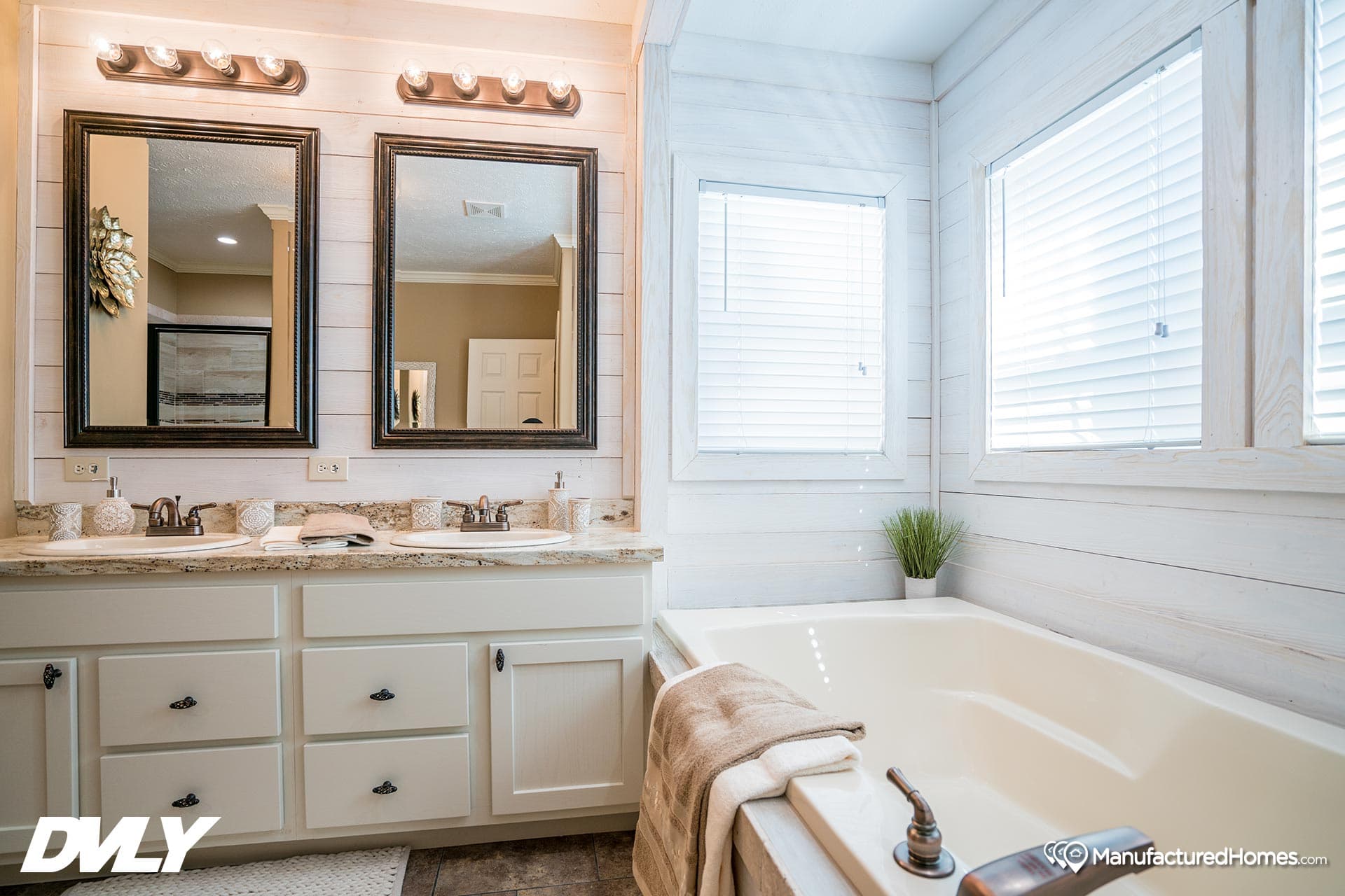 The avonlea bathroom home features