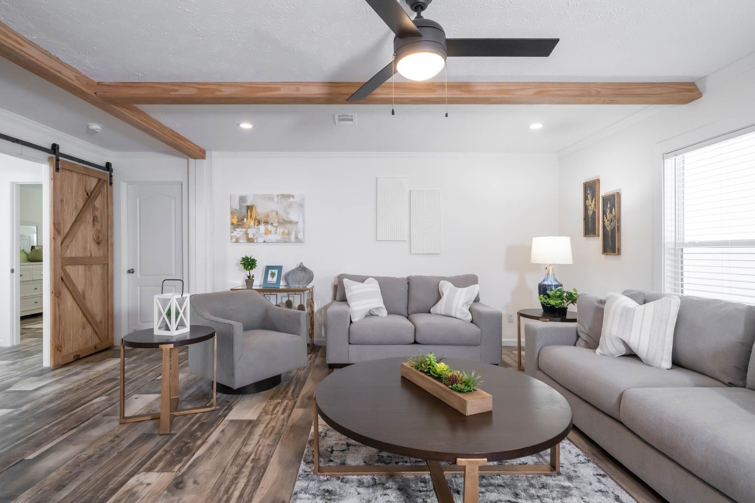 Milo interior home features