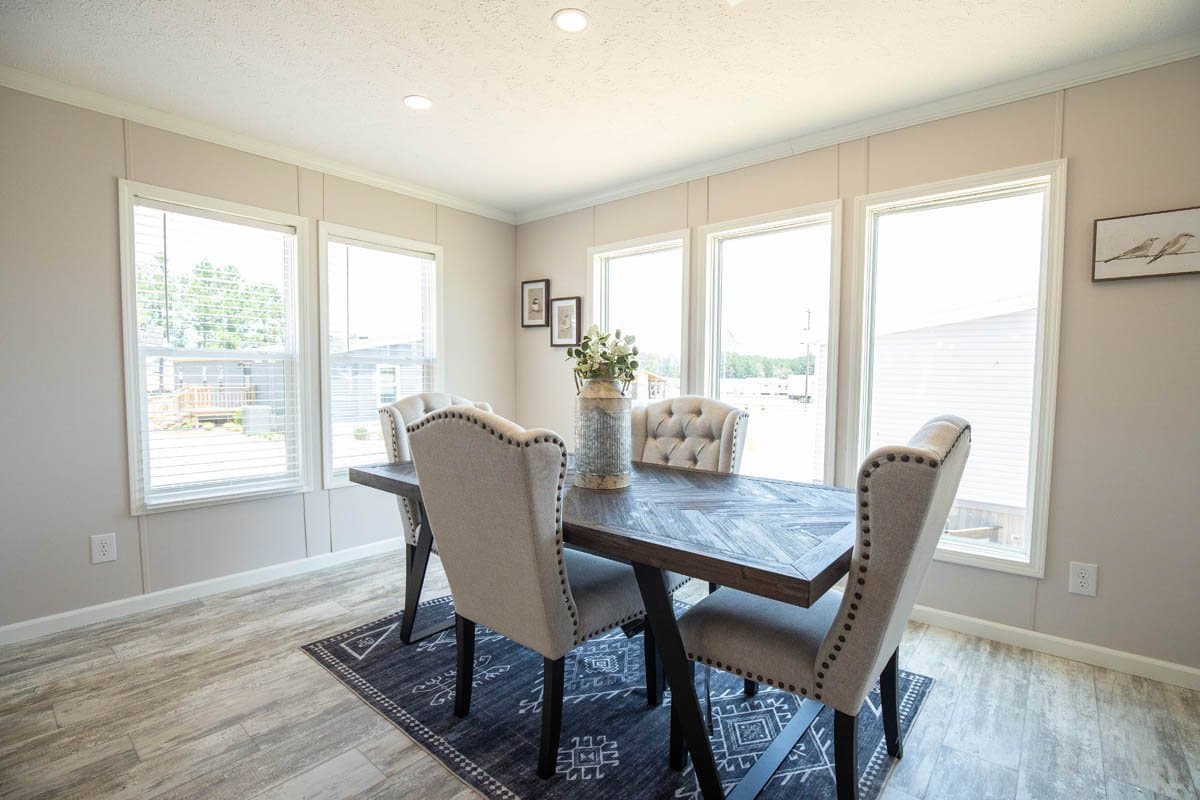 Juno interior home features