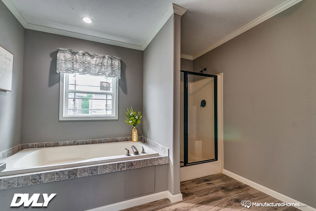 Manorview ii bathroom home features