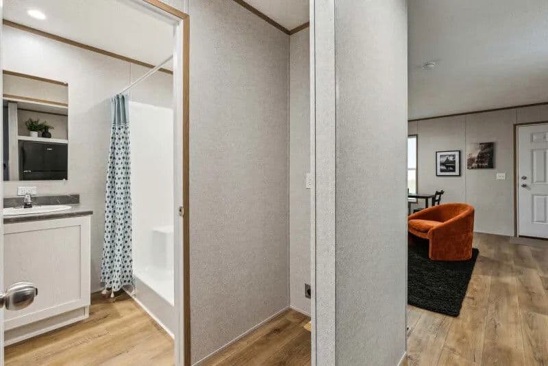 Pike bathroom home features