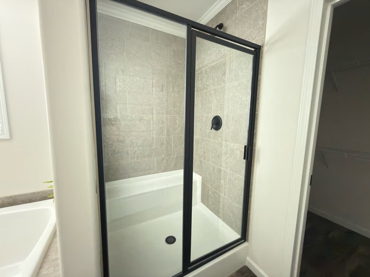 Orchard house bathroom home features