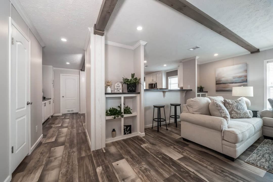 Ruby interior home features