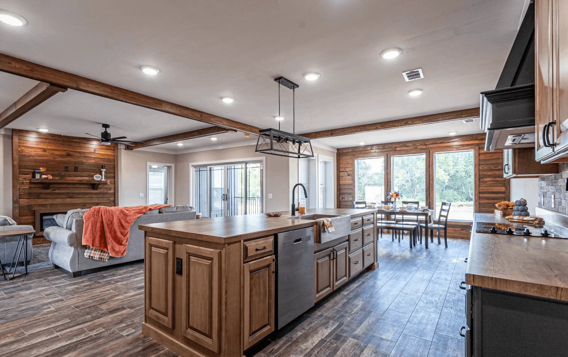 The ole hay barn interior home features